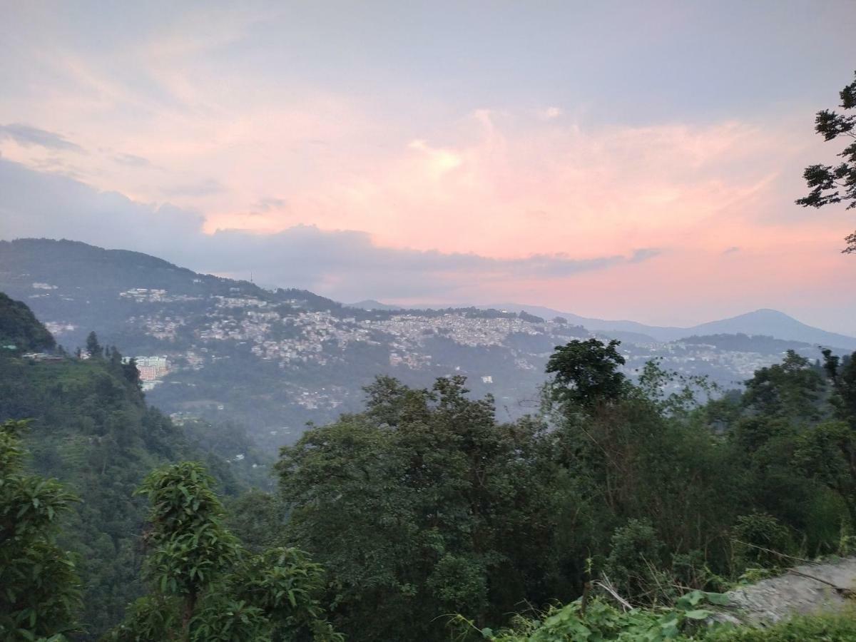 Enchanted Forest Farmstay Gangtok Exterior photo